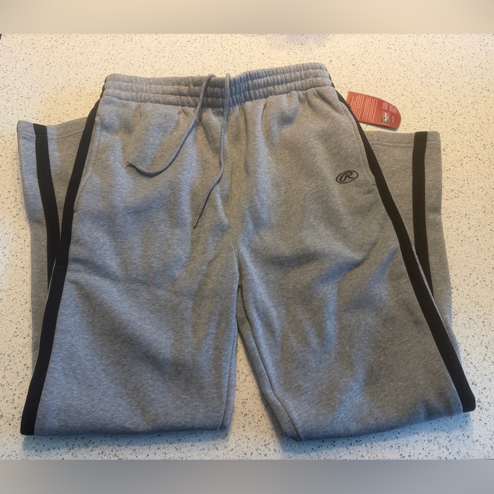NWT Men’s Rawlings Gray Sweatpants with Black Stripes Large